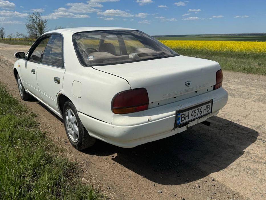 Продаётся настоящий японец Nissan Bluebird