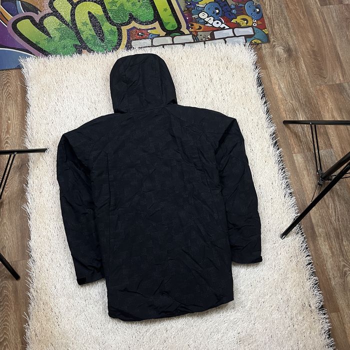 Оригинальная мужская куртка ветровка nike