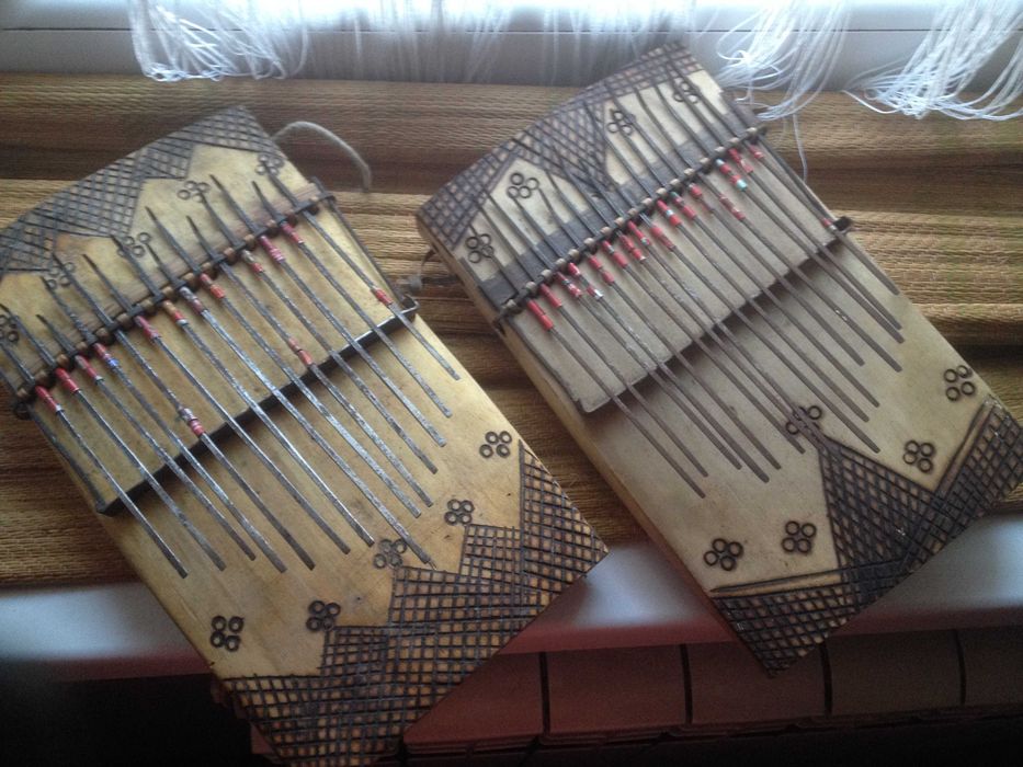 Музыкальные инструменты (западная Африка)