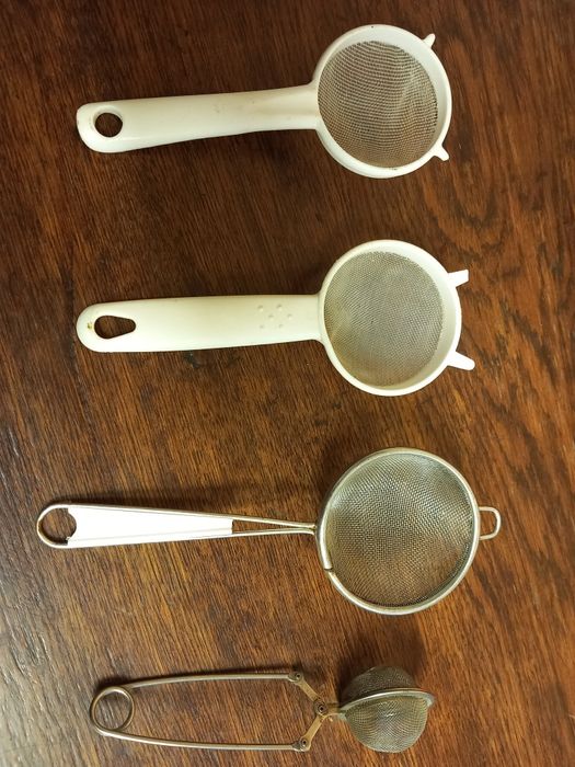 FACKELMANN SITKO, zestaw 3 małych sitek + zaparzacz do ziół i herbaty