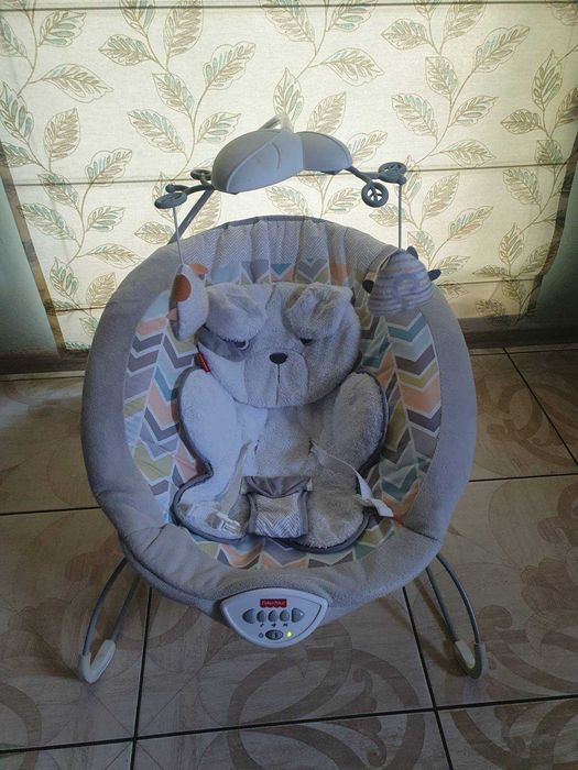 Масажне крісло Fisher-Price Веселе цуценя делюкс