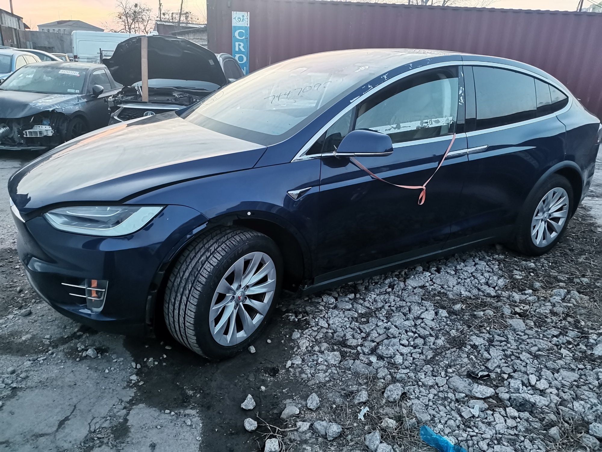 Tesla Model X 2017 разборка