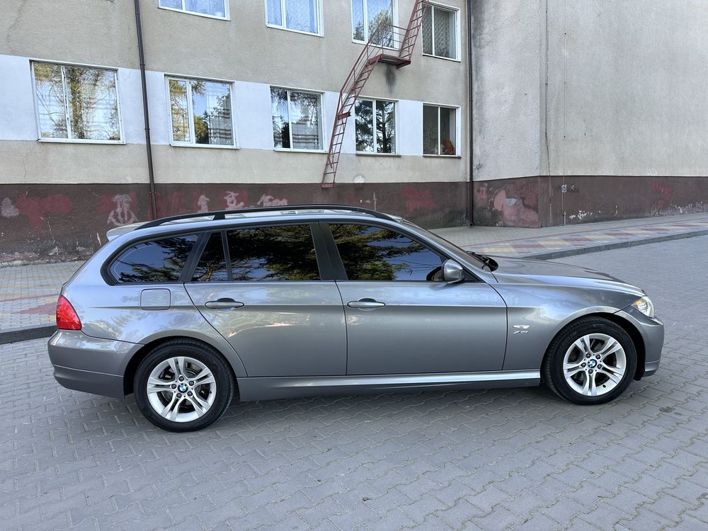 BMW E91 2009 X-Drive 2.0 Дизель Автомат