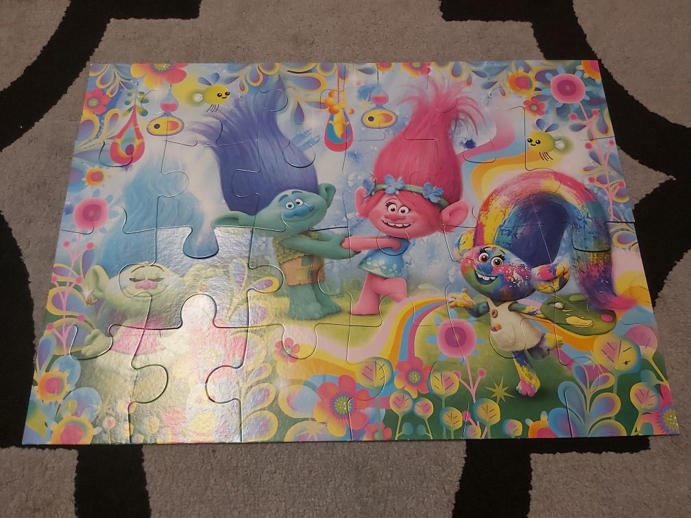 Mega puzzle Trolle