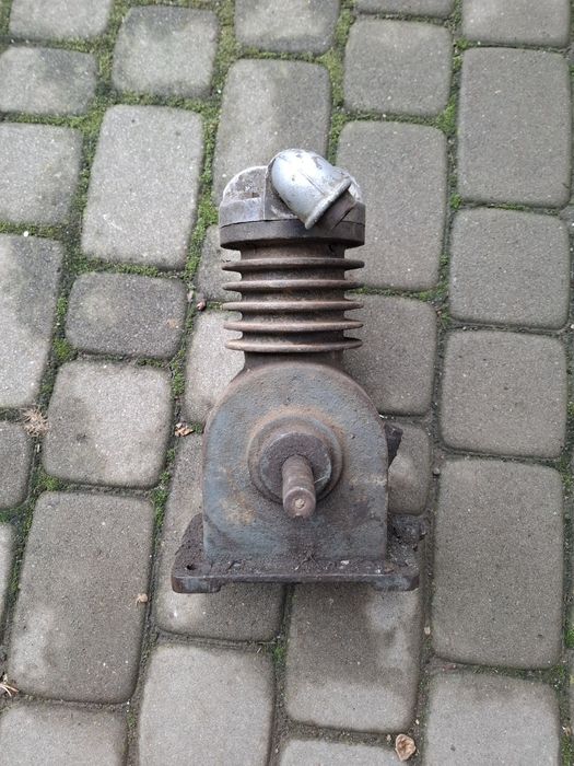 Sprężarka jednotłokowa Wrocławska fabryka sprężarek polski SP-3