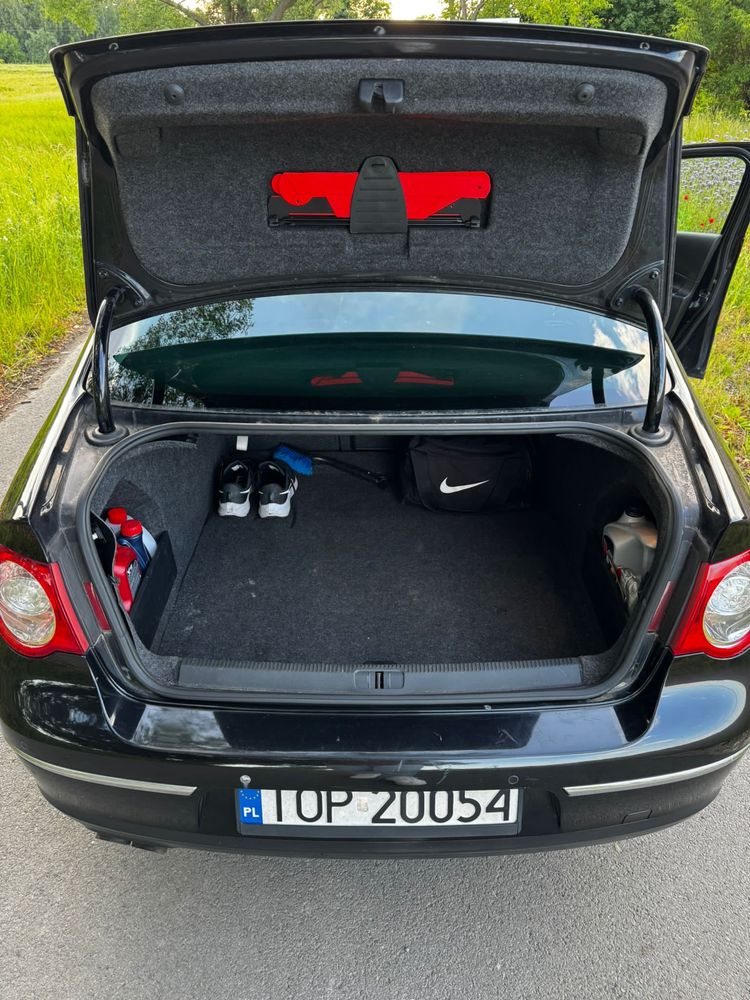 VW Passat B6 2.0 TDI 140 KM automat 2008 r.