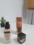 Podkład Yves Saint Laurent All Hours Foundation trwały podkład SPF 39