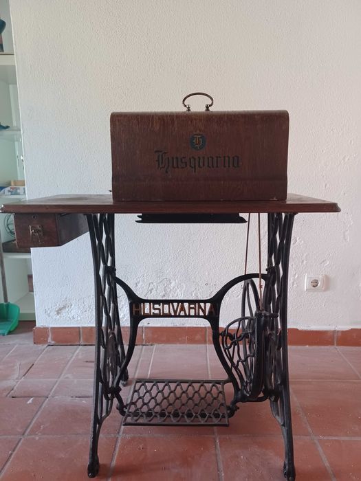 Maquina costura Husqvarna