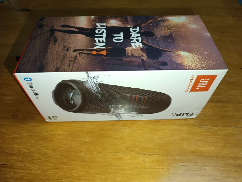 JBL Flip 6 preta