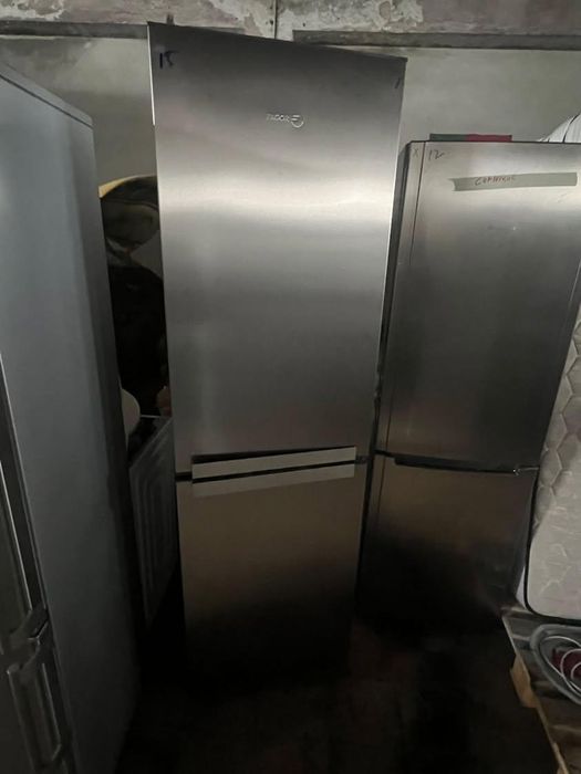 Frigorífico combinado inox