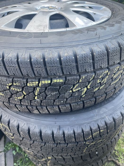 Kola  zimowe opony 215/65 r16 Fire Stone