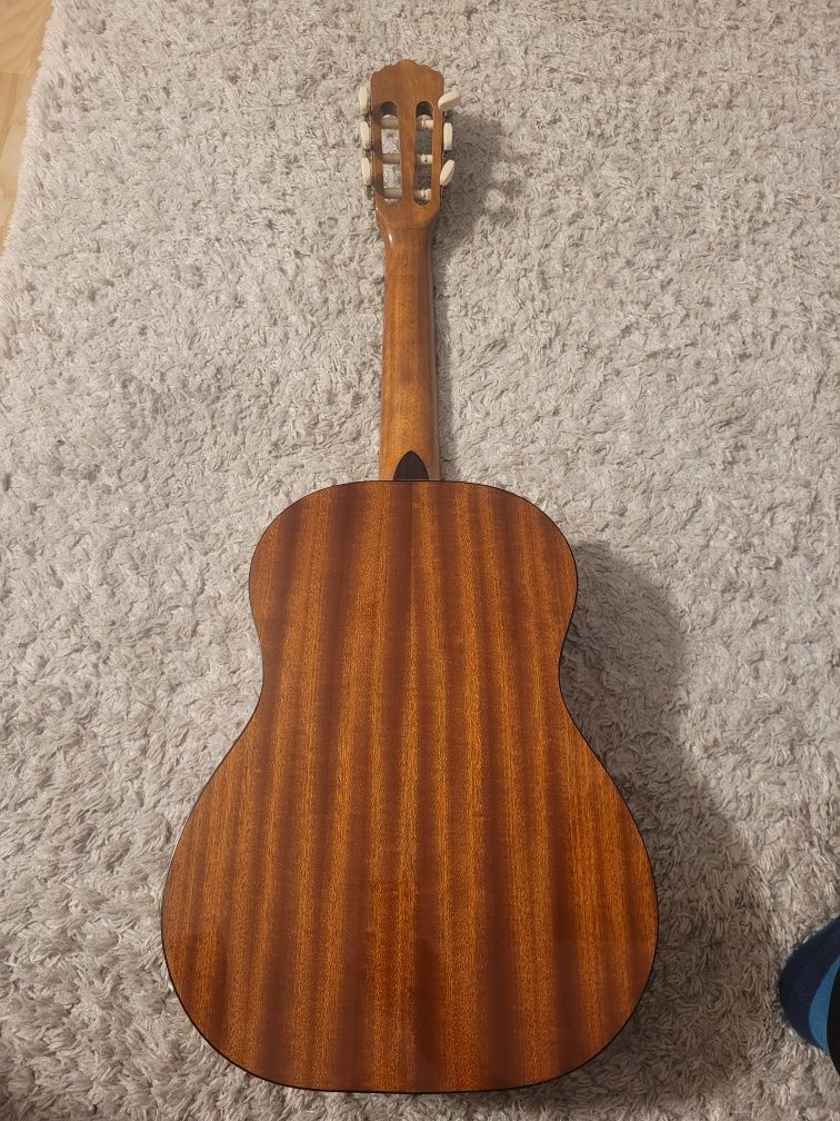 Gitara Student EV 131   1/2  super stan