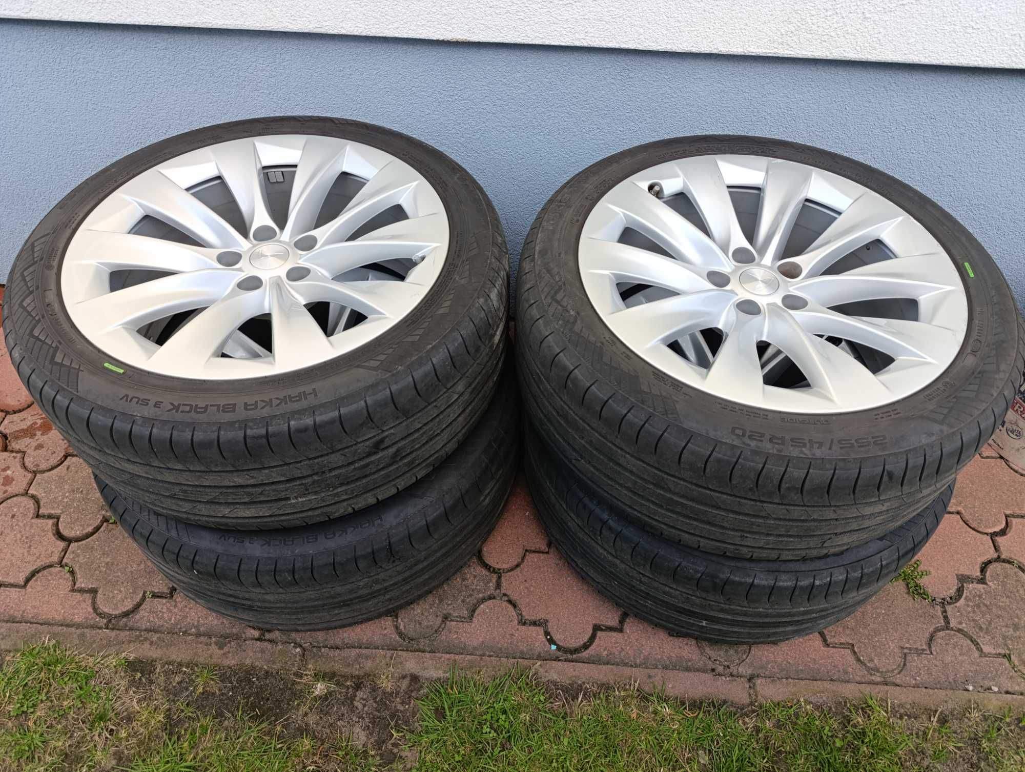 4x NOWE Koła Felgi TESLA X opony Lato Oryginalne 255 i 275/45 R20