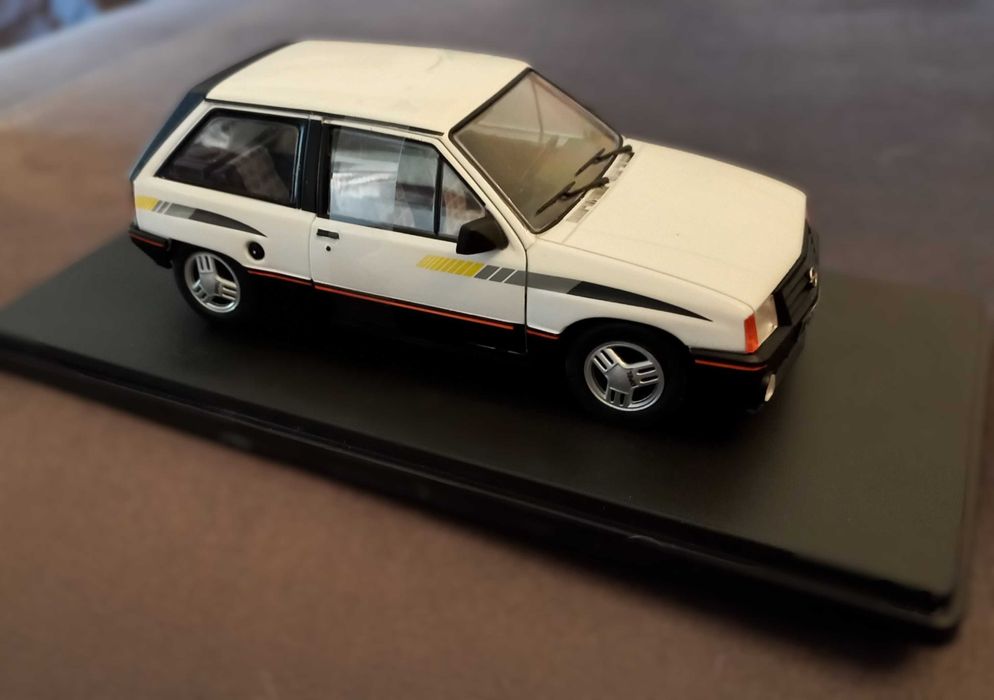 Opel Corsa Miniatura