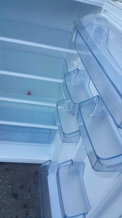 Lodówka z zamrażalnikiem Luxor