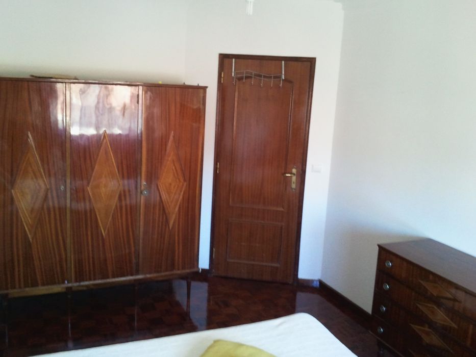 Quarto Cidade Universitária / Entrecampos