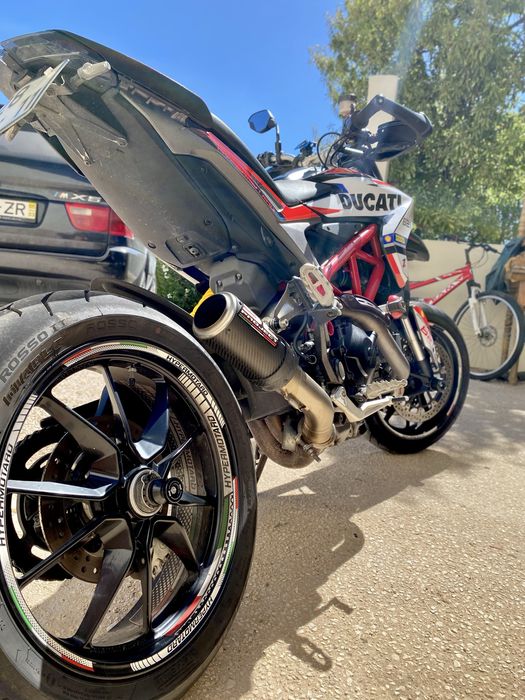 Ducati Hypermotard 821
