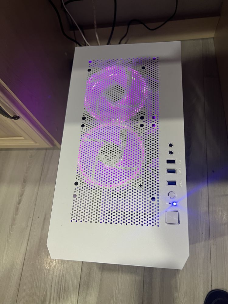 ігровий ПК , Intel Core i5-10400F,відеокарта Radeon RX6600 XT