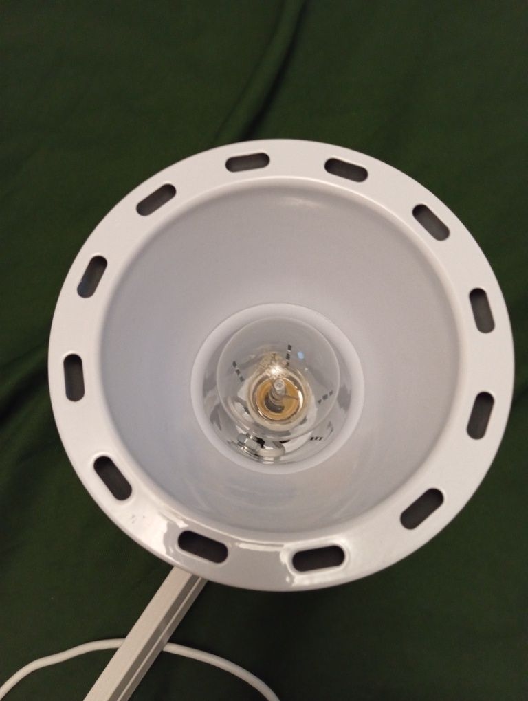 Lampa z wysięgnikiem infrared Lamp