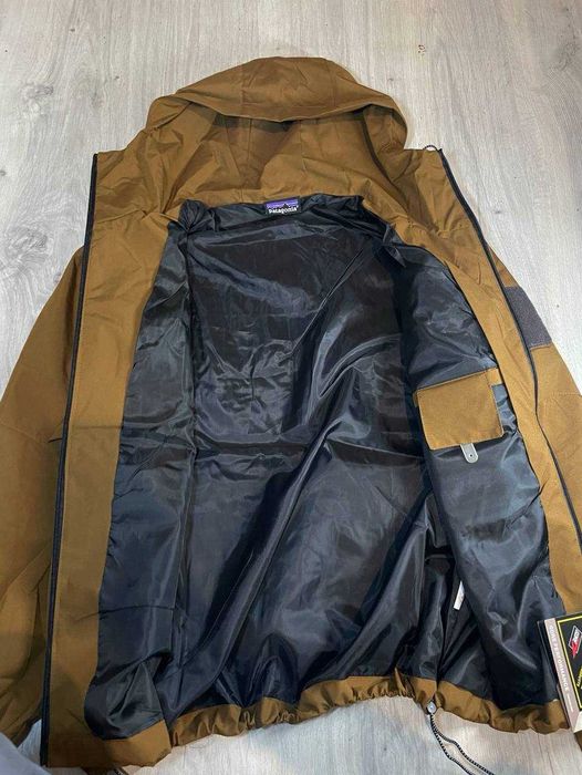 Мужская куртка/ветровка Patagonia Windshadow Parka/Gore-tex коричневая