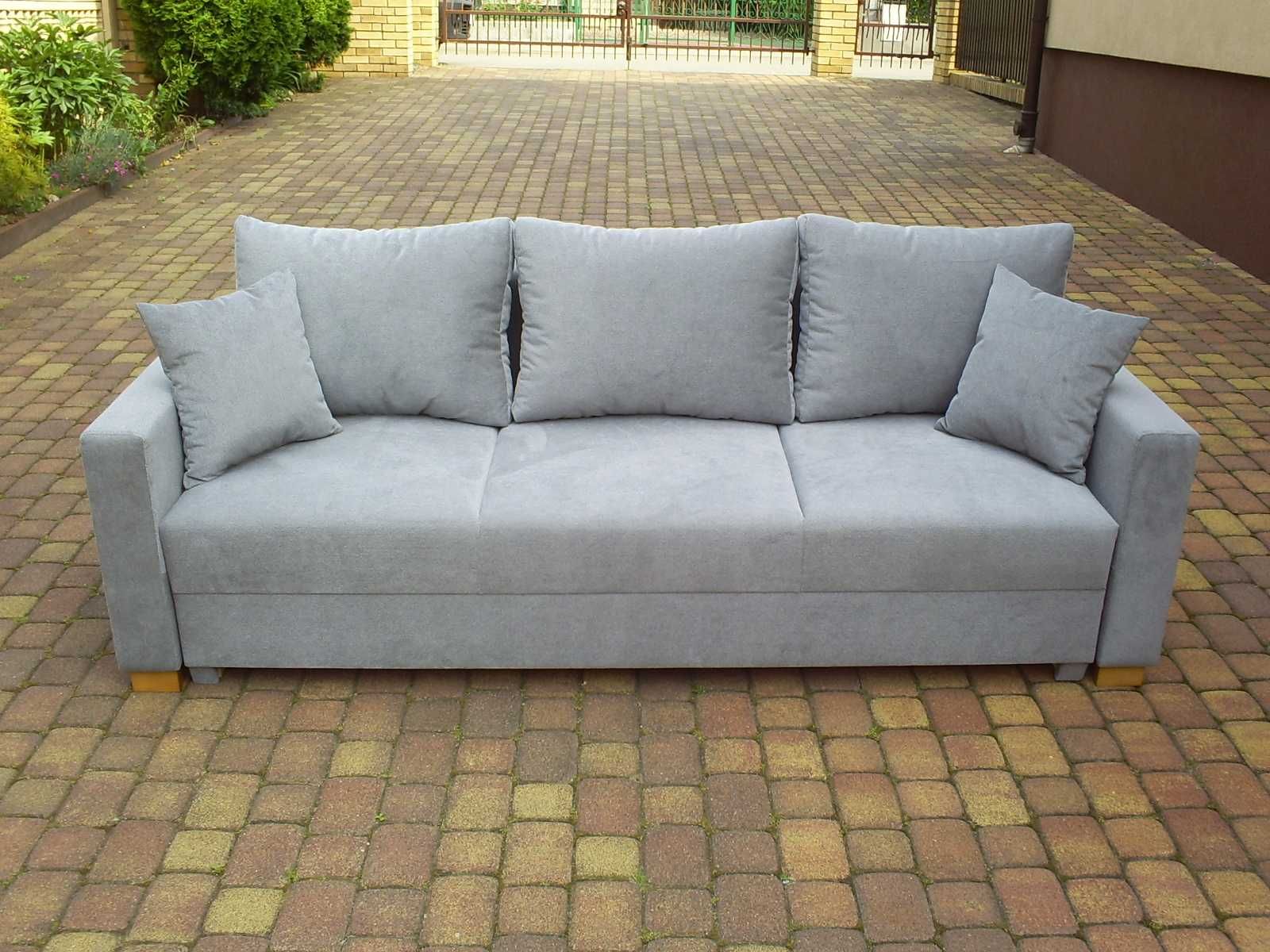 Kanapa-150 cm szerokie spanie/sprężyny bonell/pojemnik