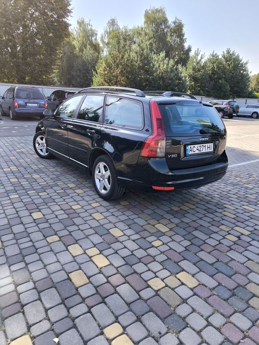 VOLVO V50 1.6D без вкладень