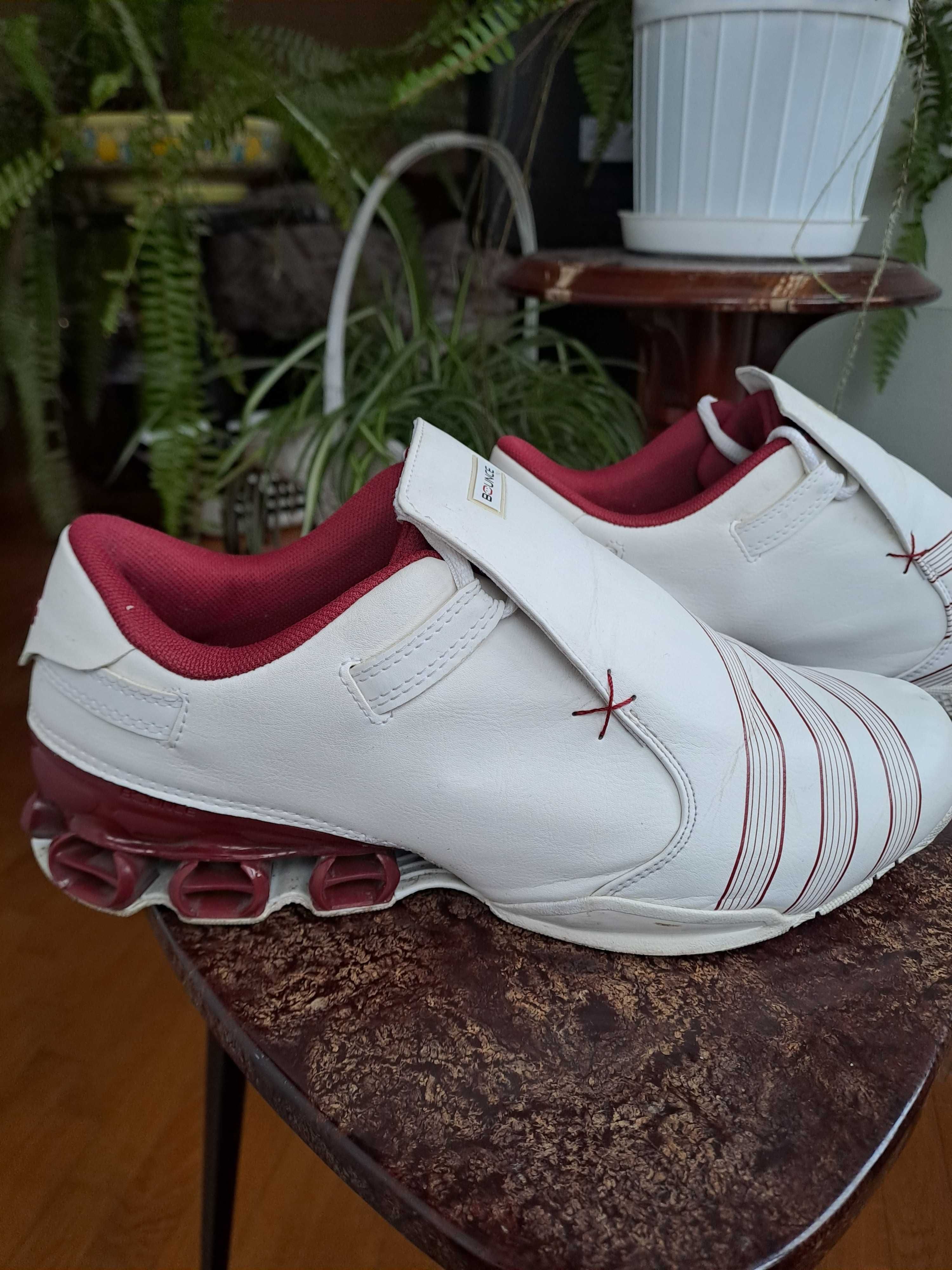 Кроссовки "Adidas Bounce"