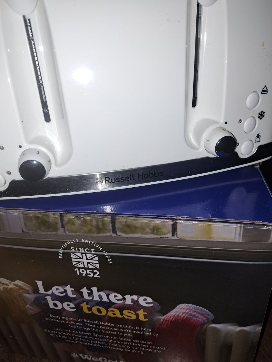 Toster Russell Hobbs