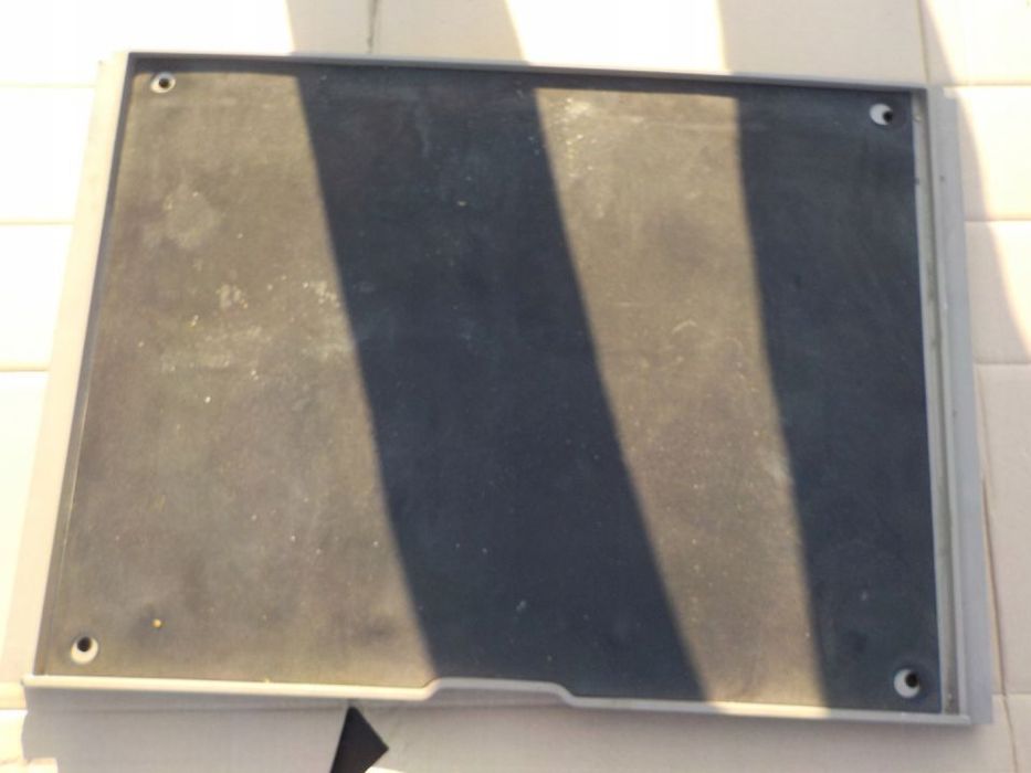 SCANIA R PÓŁKA SCHOWKA