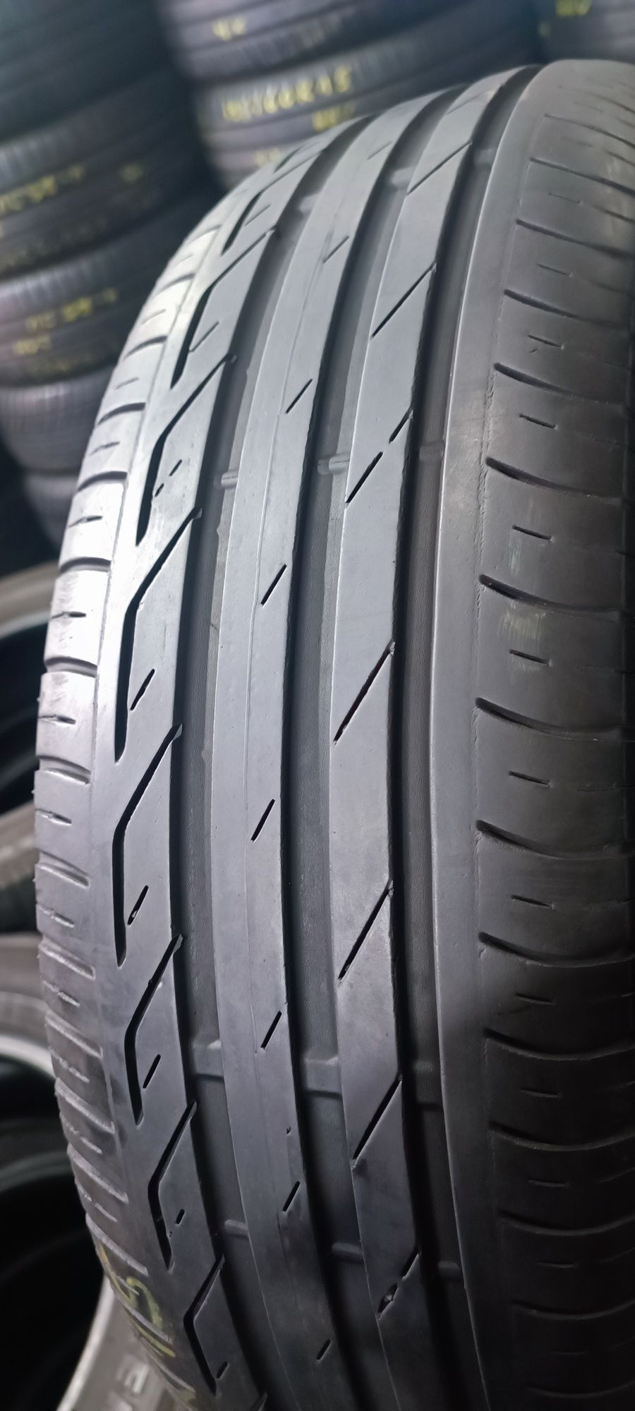 Шини б/у 185/65 R15 88H Bridgestone Turanza T-001 Склад гуми в Києві