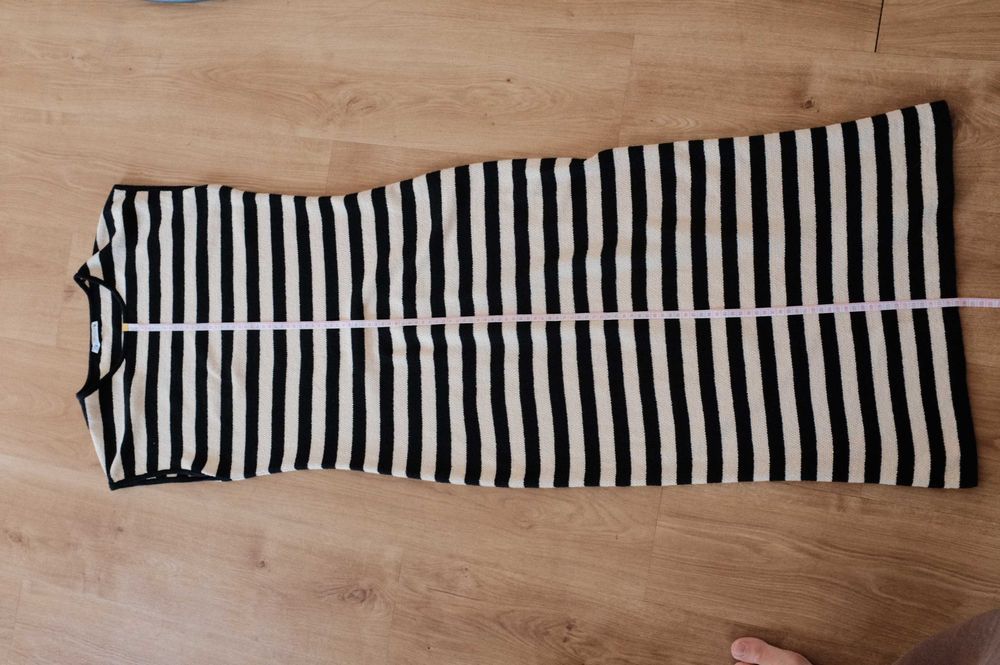 Zara Vestido em Malha às Riscas M-L (38-42)