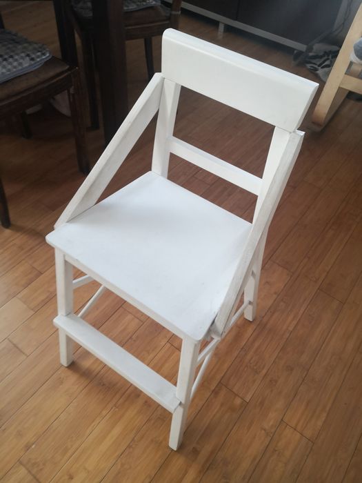 Krzesełko dla dziecka