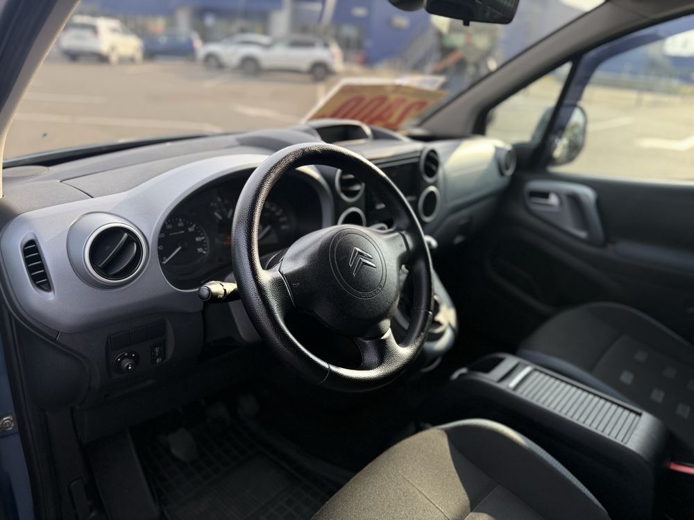 Citroen (2045) Berlingo (ВНЕСОК від 30%) Авторинок МЕТРО Кривий Ріг