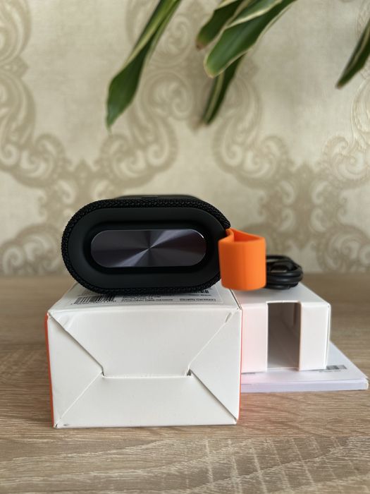 Нова потужна колонкка xiaomi sound pocket