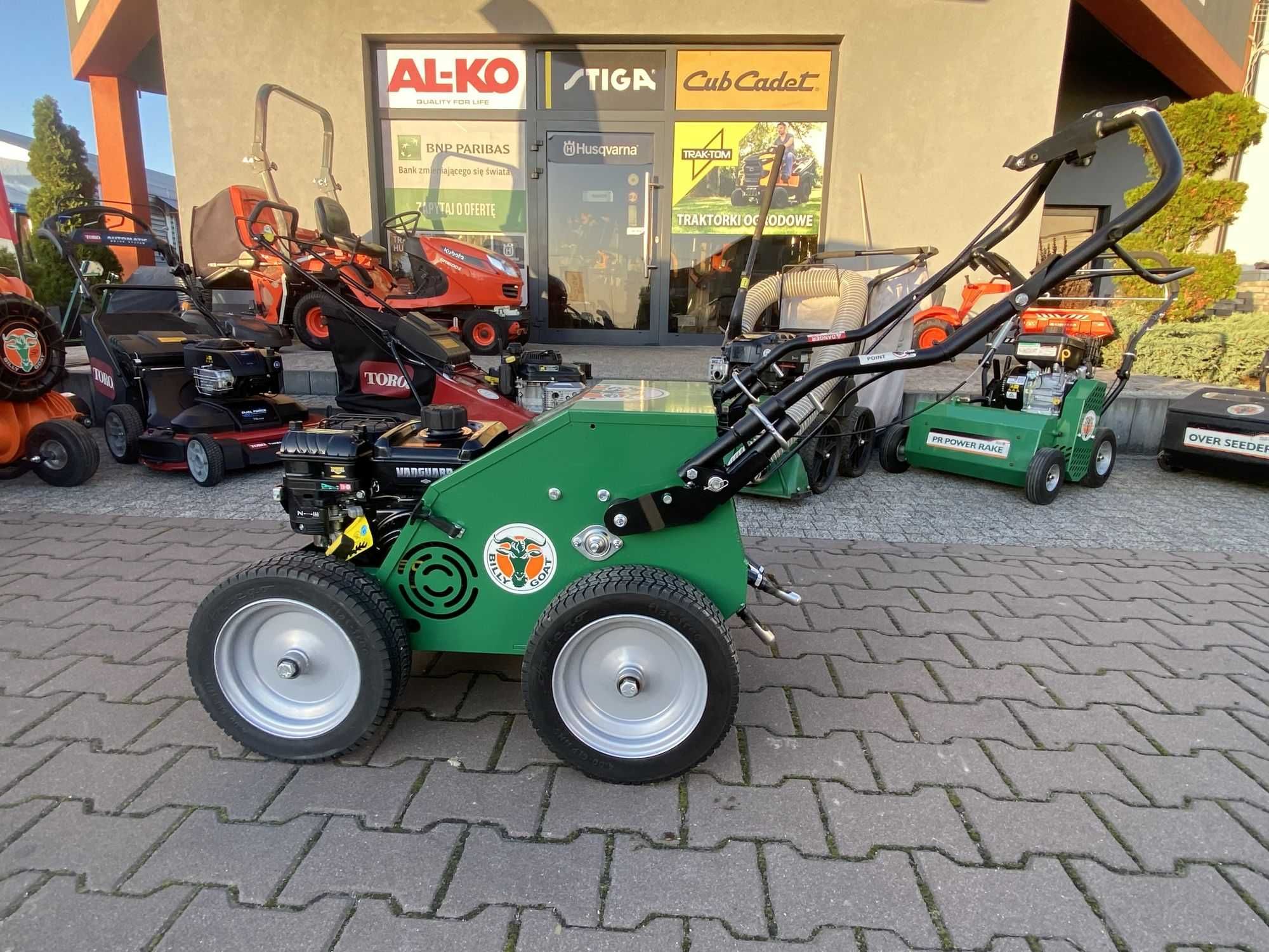 Profesjonalny Aerator Billy Goat PL1803V wertykulator, boisko , ogród