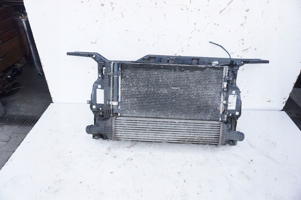 WZMOCNIENIE CHŁODNICE PAS AUDI A4 B8 2.0 TDI AT