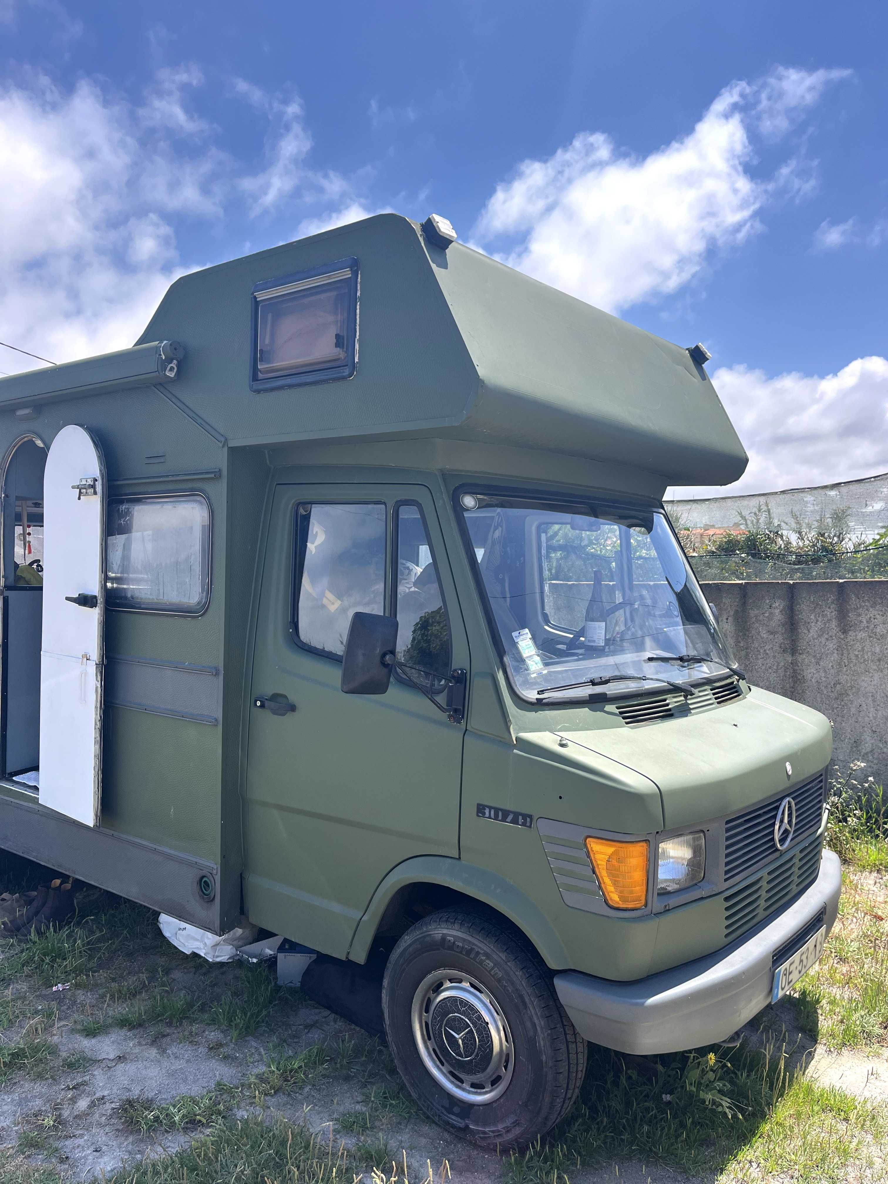 Mercedes-Benz 307D 1987 (Camper)