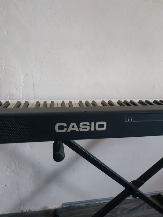 Синтизатор CASIO