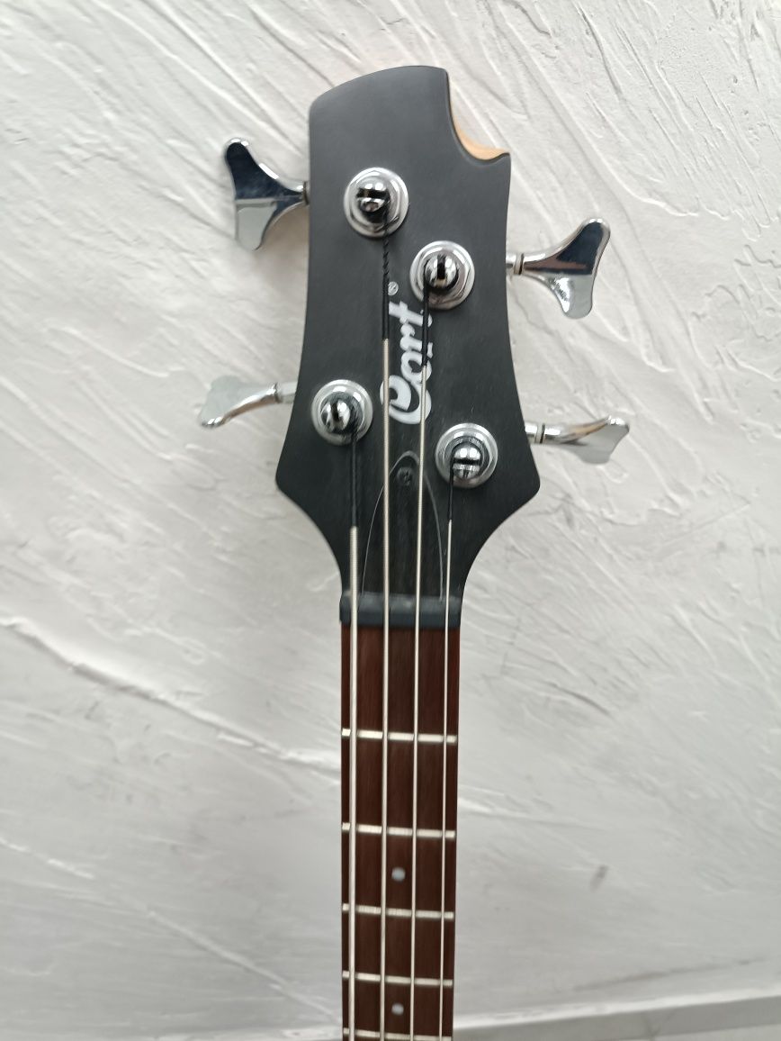 CORT Action JUNIOR OPBC Gitara basowa 3/4 30"