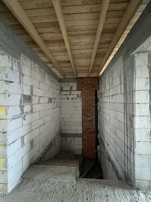 Таунхаун із комунікаціями!! Є газ. Серце Яремче