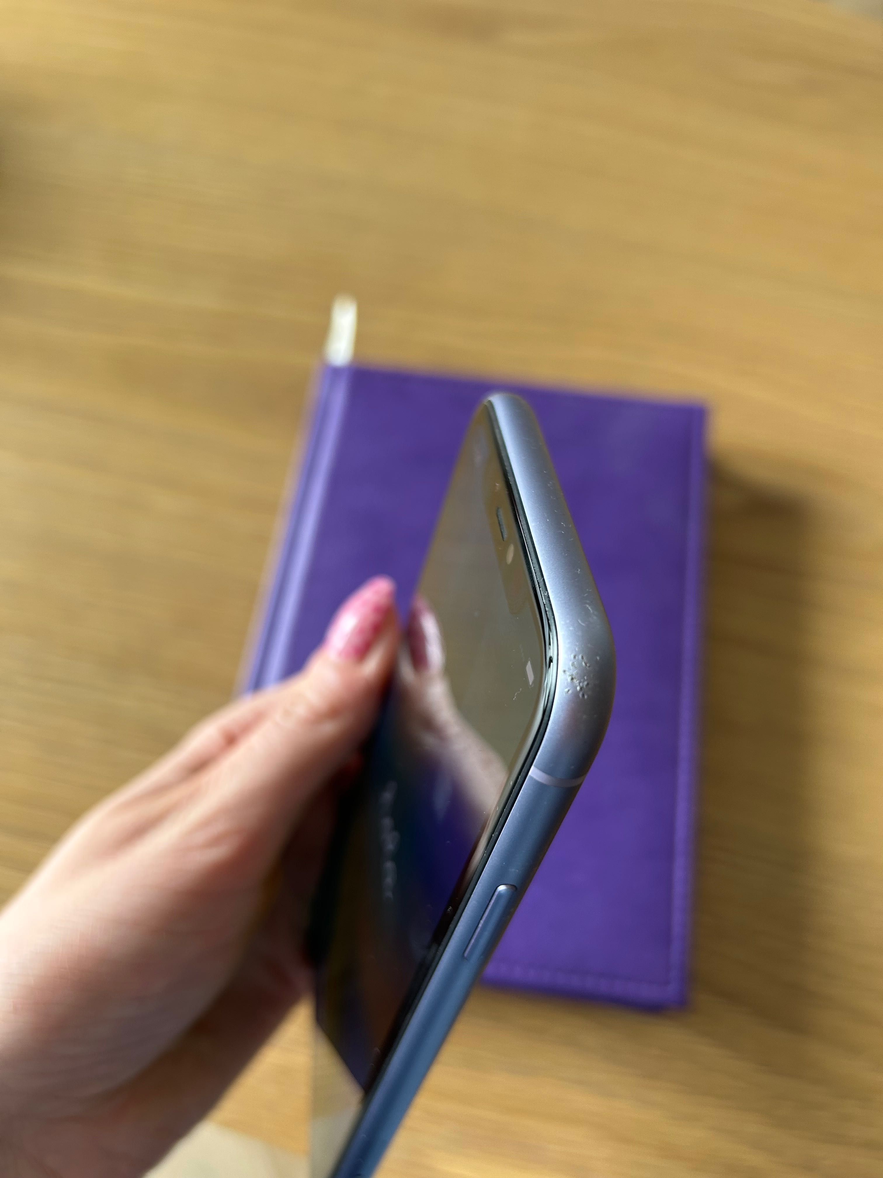 iPhone 11 fioletowy 64GB bardzo dobry stan