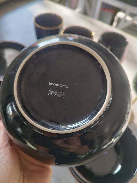 Home&You zastawa Glamoure czarno - złota.