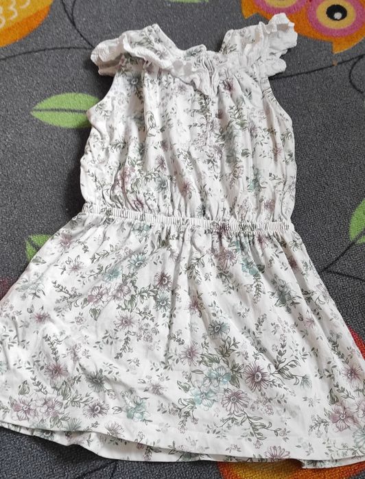 Sukienka newbie roz 98