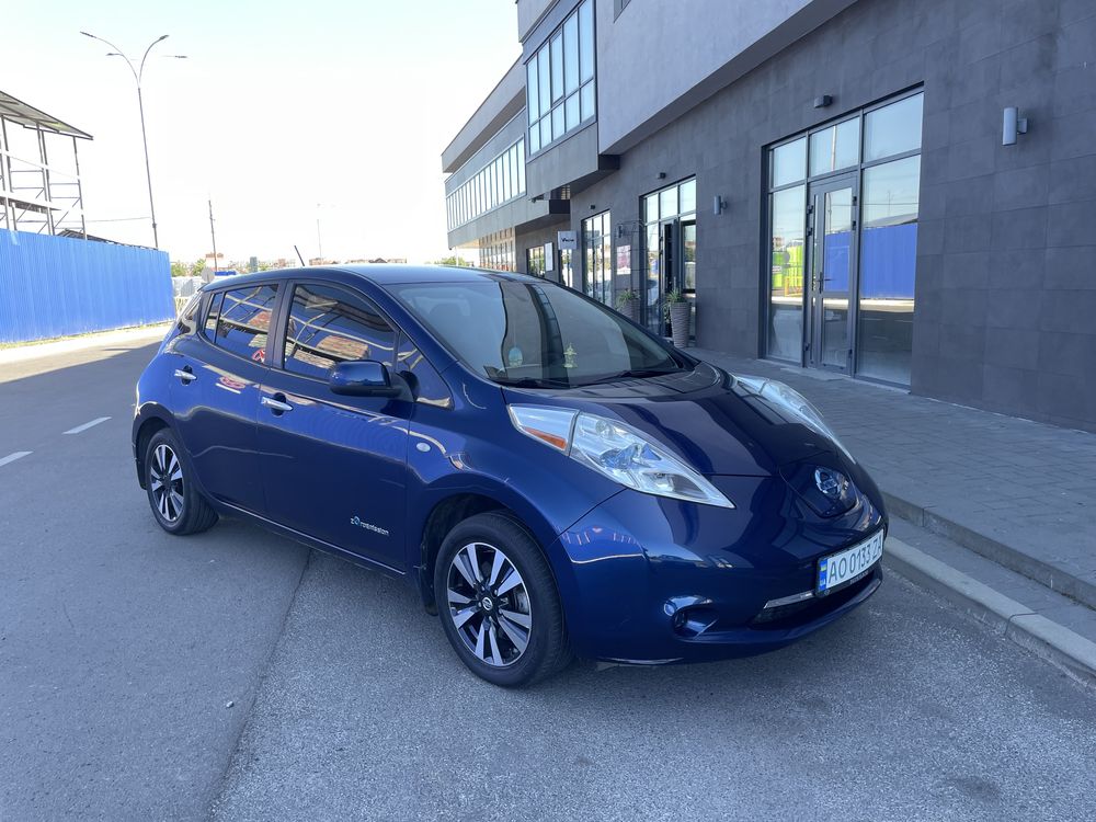 Продам Nissan Leaf 2017 року з батареею 30 kwh