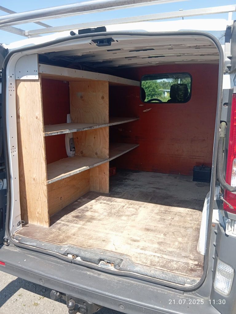 Sprzedam Renault Trafic 2.0 dCi 2011 r. L1h1 231 tys. km