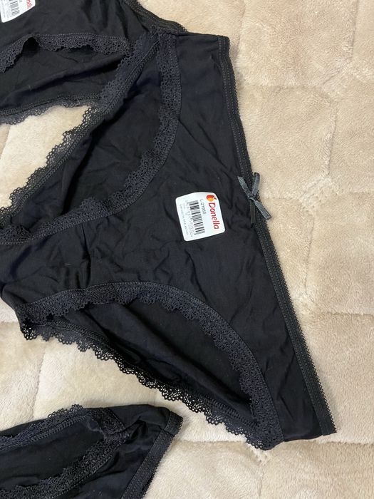 Трусики Donella ,  5 шт. розмір S-M