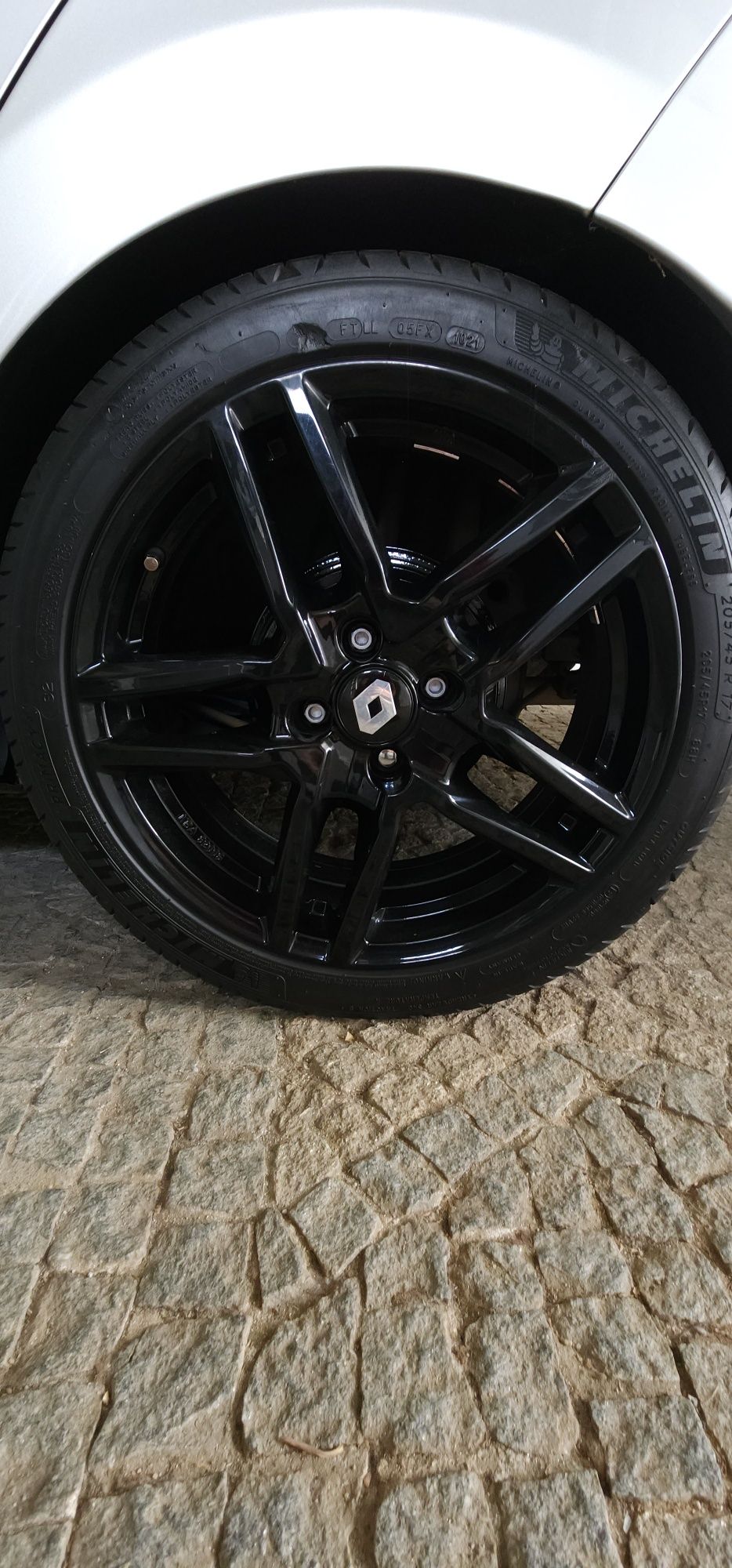 Jantes Alutec Ikenu 17 4x100