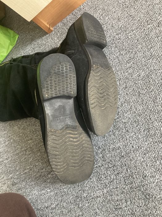 Жіночі замшеві утеплені чорні чоботи — 40 розмір, натуральна замша