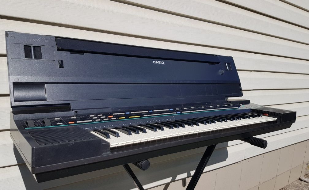 Синтезатор CASIO CT-6500, на 61 клавішу, б/у з Німеччини