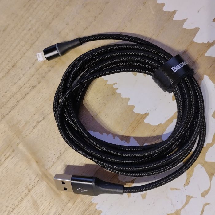 Kabel USB typu lightning 2 m